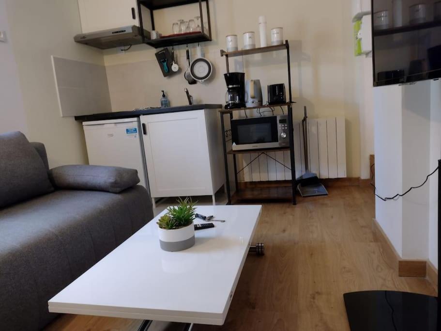 Le Reposant - Parking Box -24 H - Classic-gp-oasis - Antares - Parc Des Expositions Apartment *